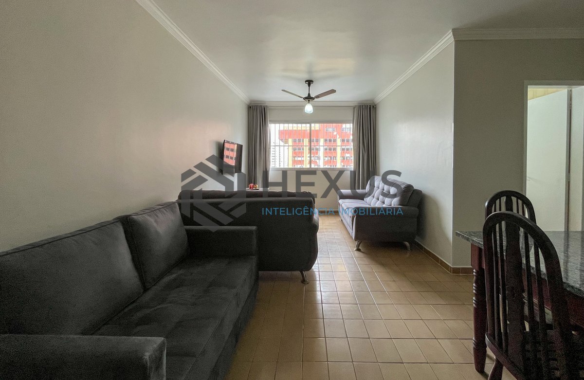 Foto 2 de Apartamento mobiliado com vista livre a uma quadra da Praia das Pitangueiras, Guarujá