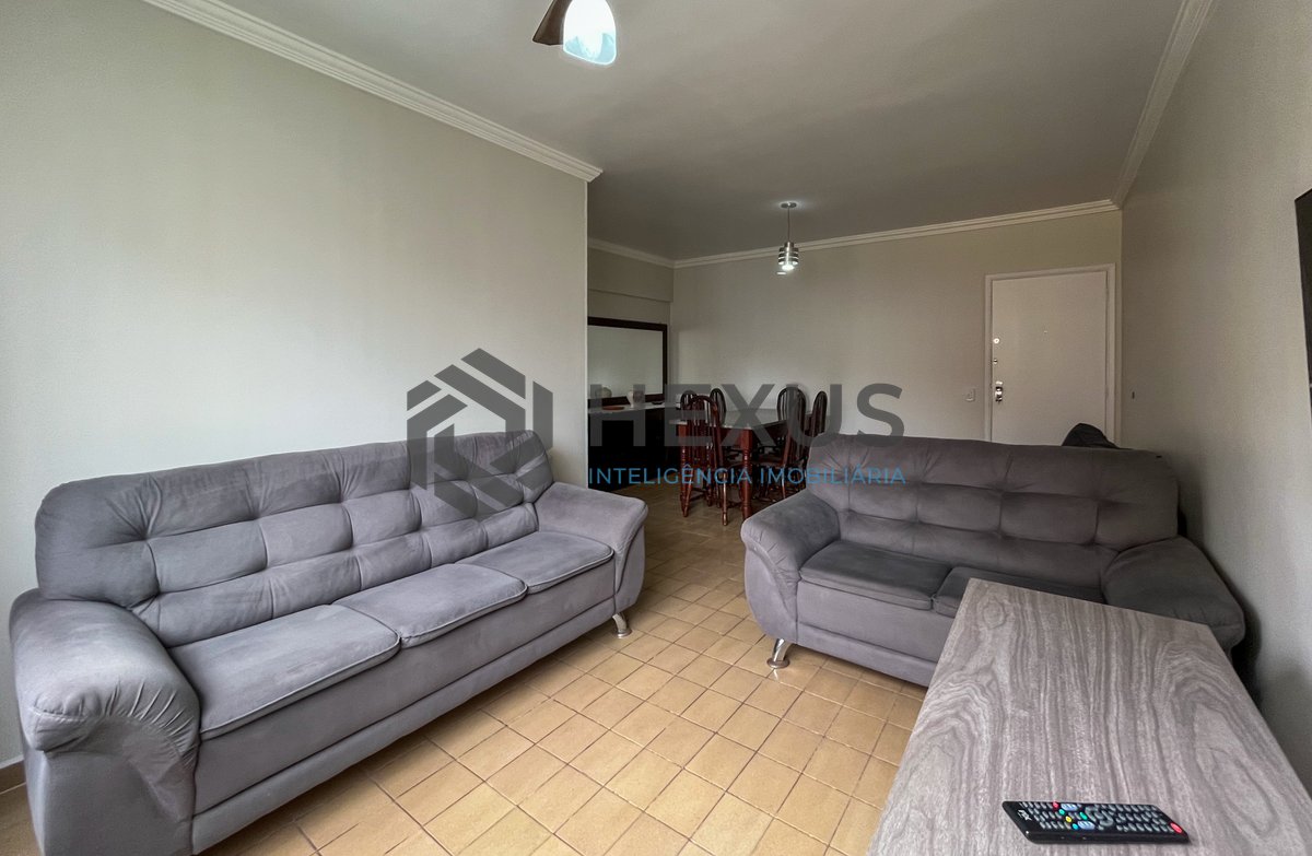 Foto 5 de Apartamento mobiliado com vista livre a uma quadra da Praia das Pitangueiras, Guarujá