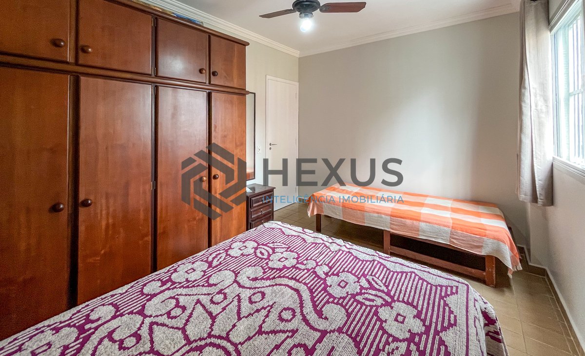 Foto 10 de Apartamento mobiliado com vista livre a uma quadra da Praia das Pitangueiras, Guarujá