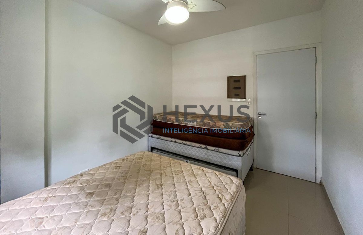 Foto 17 de Apartamento com varanda a 1 quadra da praia nas Pitangueiras, Guarujá