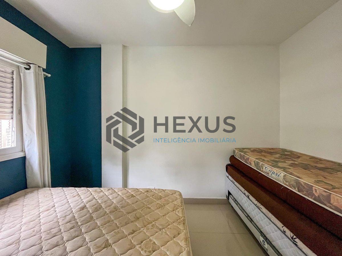 Foto 20 de Apartamento com varanda a 1 quadra da praia nas Pitangueiras, Guarujá