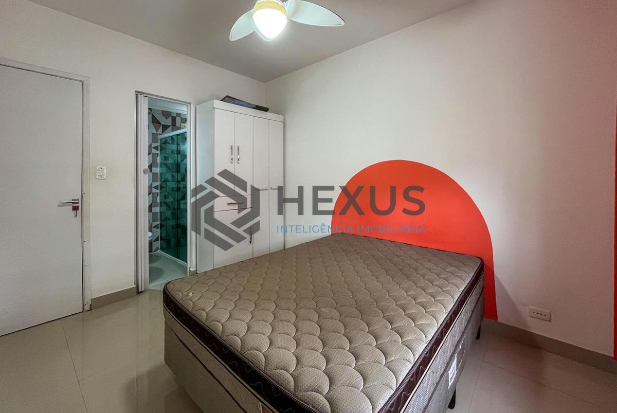 Foto 21 de Apartamento com varanda a 1 quadra da praia nas Pitangueiras, Guarujá