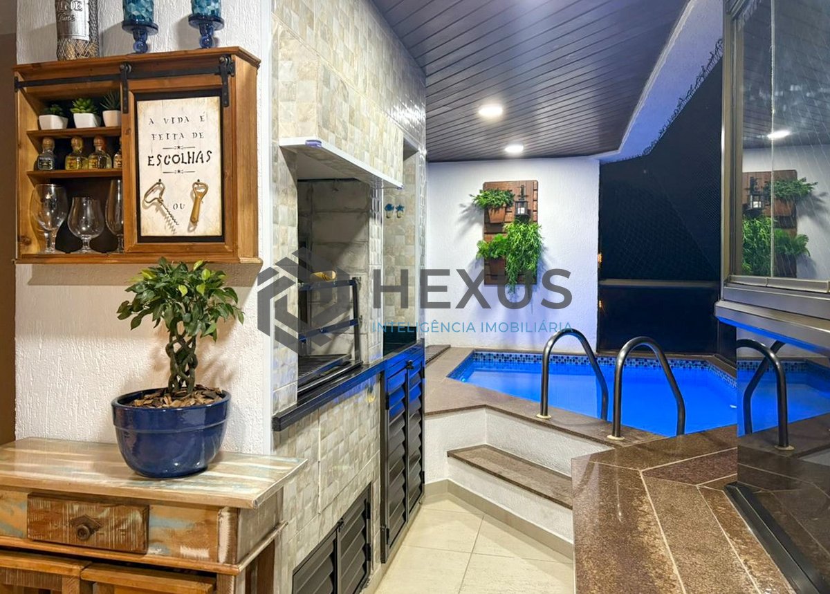 Foto 13 de Apartamento reformado com varanda gourmet vista mar e lazer nas Pitangueiras, Guarujá