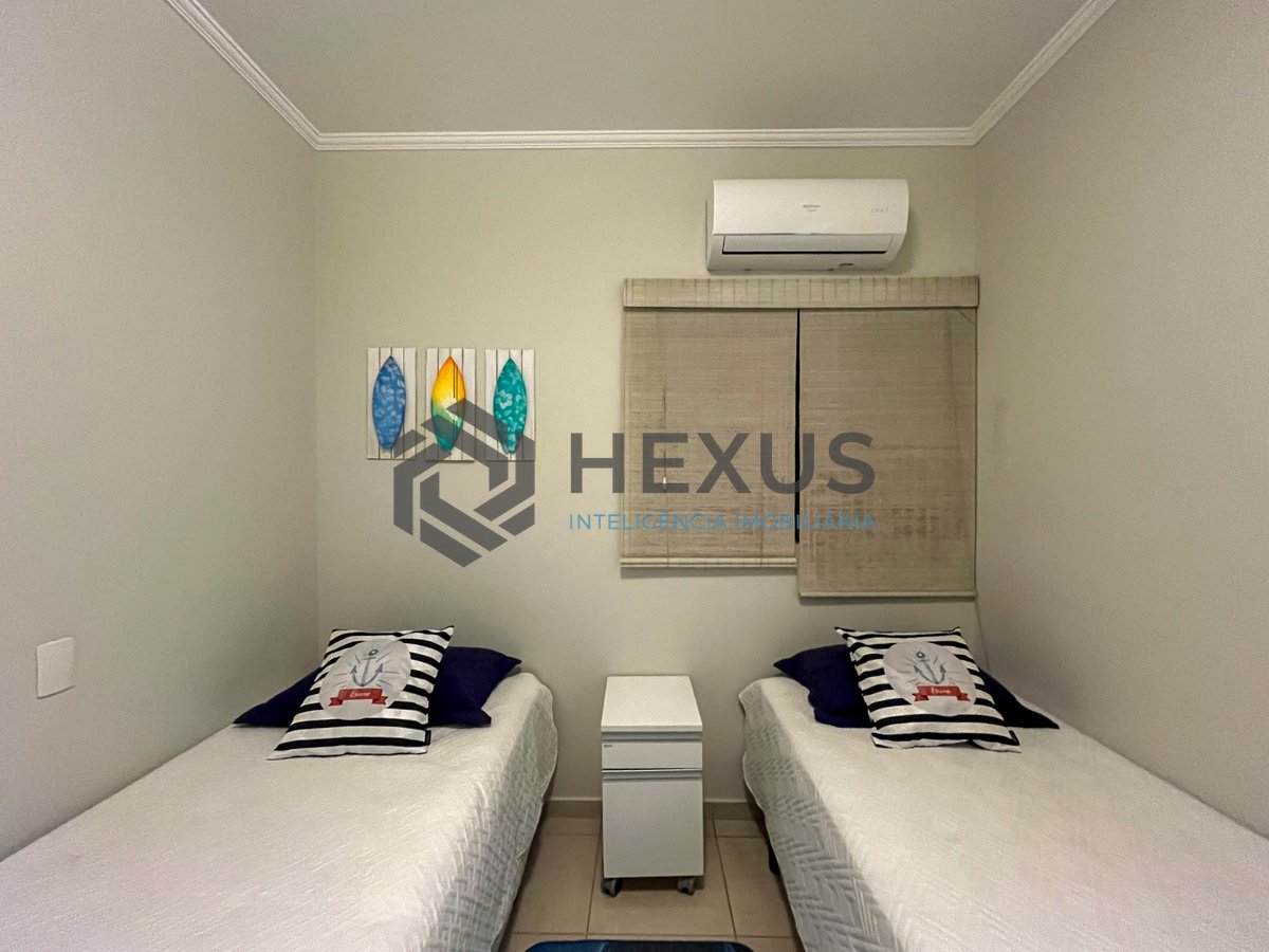 Foto 16 de Apartamento reformado com varanda gourmet vista mar e lazer nas Pitangueiras, Guarujá
