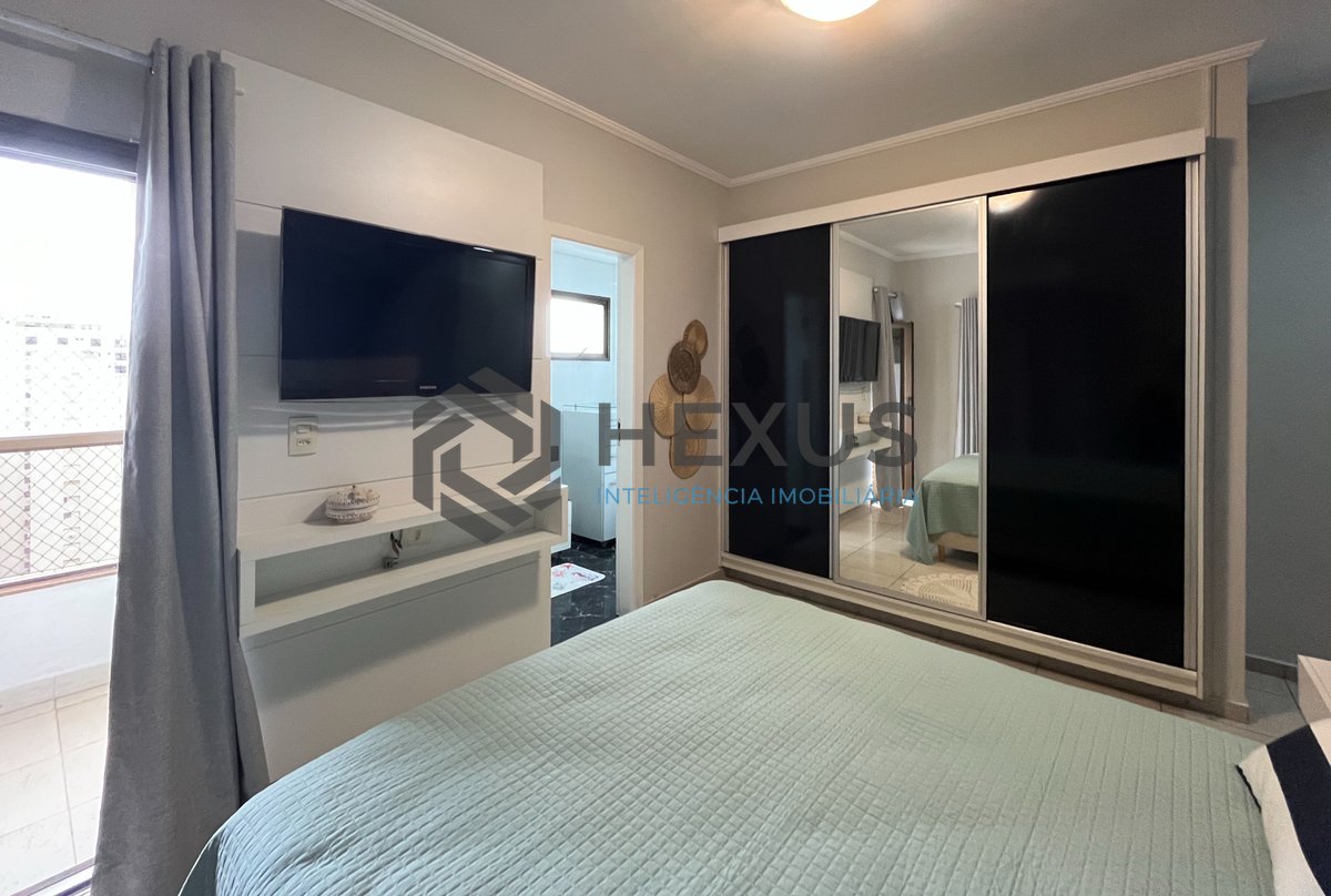 Foto 28 de Apartamento reformado com varanda gourmet vista mar e lazer nas Pitangueiras, Guarujá