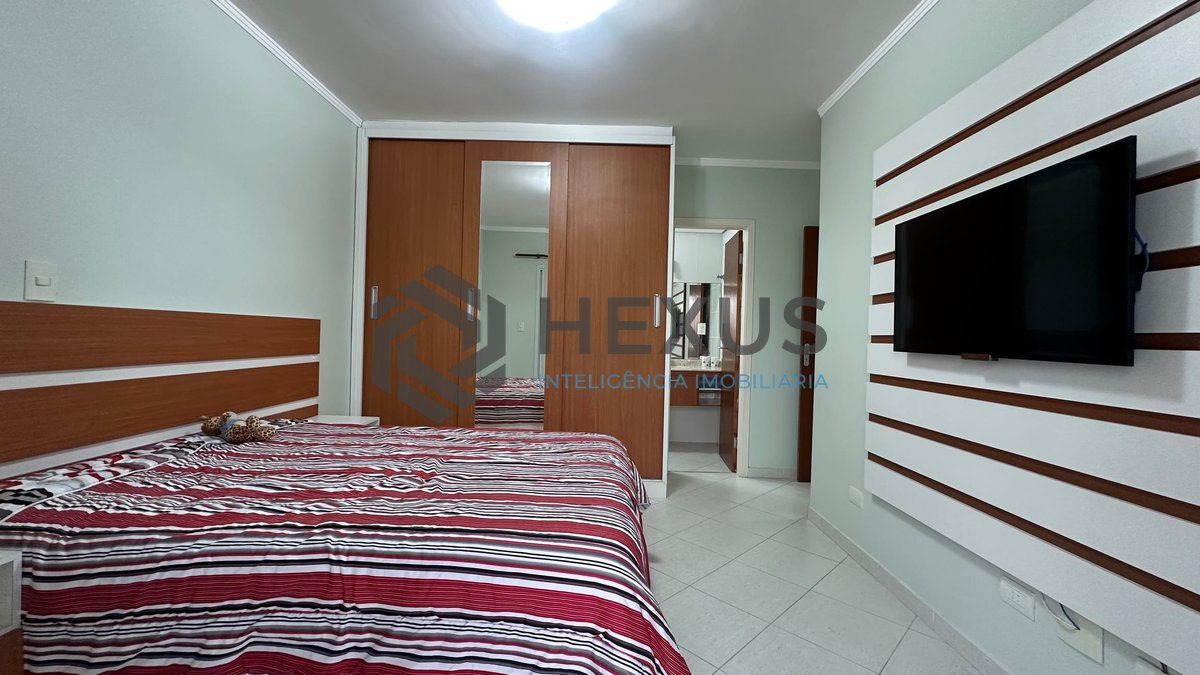 Foto 16 de Apartamento mobiliado com varanda gourmet e lazer na Praia da Enseada, Guarujá