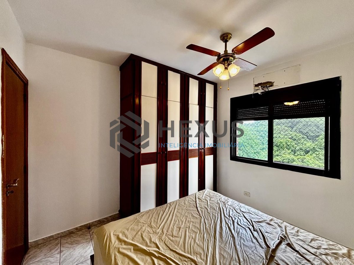 Foto 17 de Apartamento com varanda vista mar e lazer a 1 quadra da praia no Jardim Astúrias, Guarujá