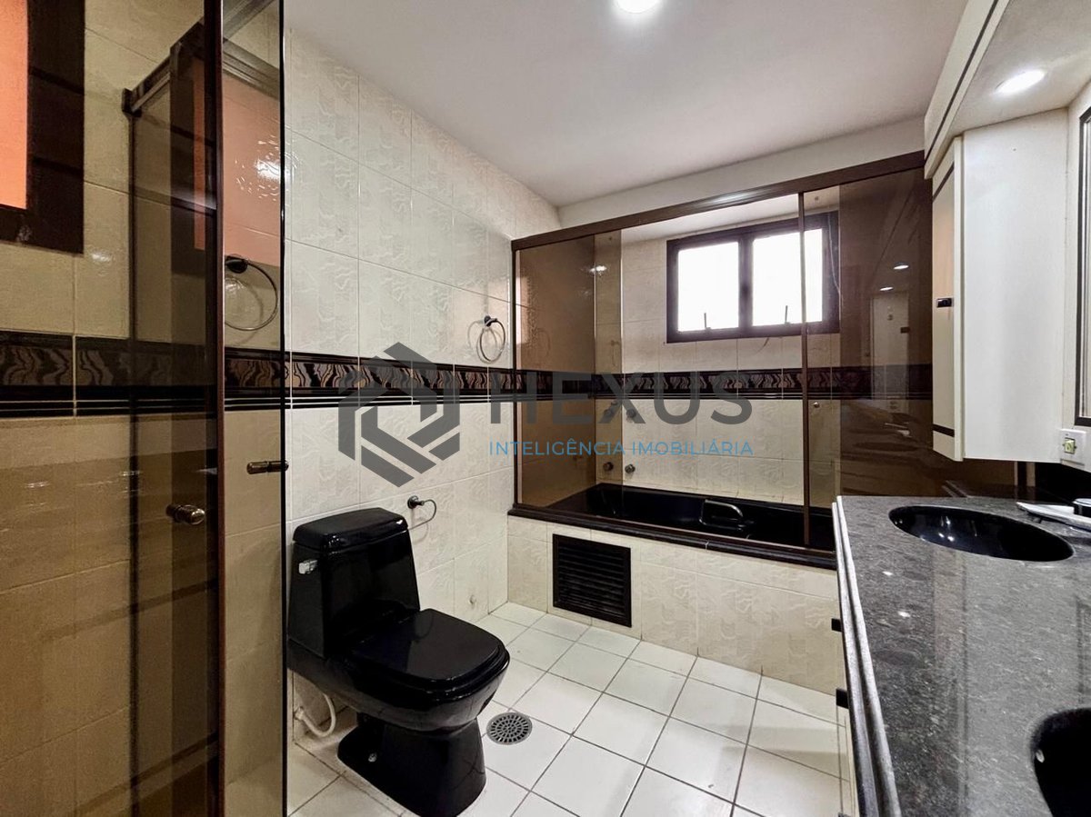 Foto 30 de Apartamento com varanda vista mar e lazer a 1 quadra da praia no Jardim Astúrias, Guarujá