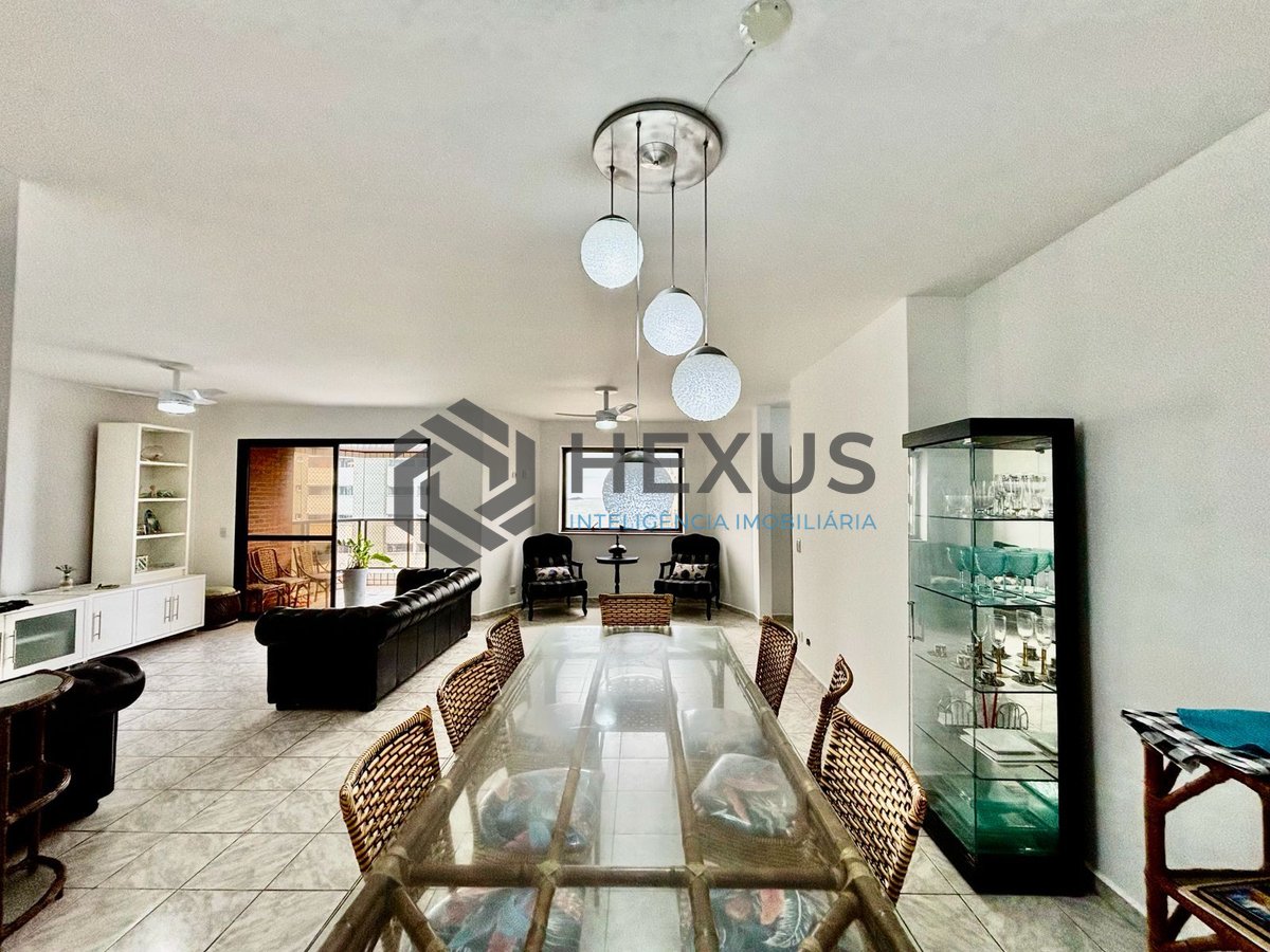 Foto 4 de Apartamento com varanda vista mar e lazer a 1 quadra da praia no Jardim Astúrias, Guarujá