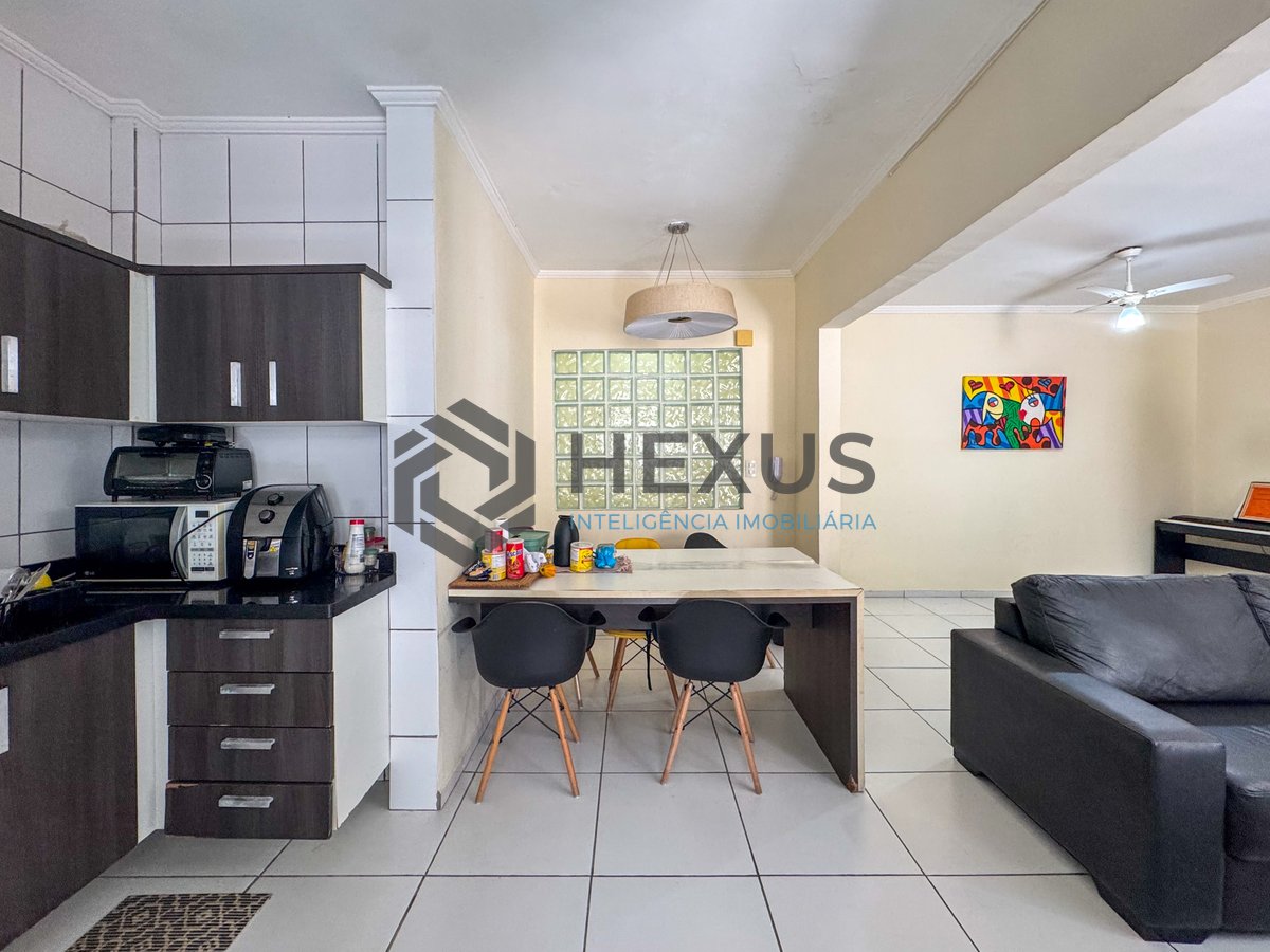Foto 11 de Apartamento com varanda na Praia das Asturias, Guaruja