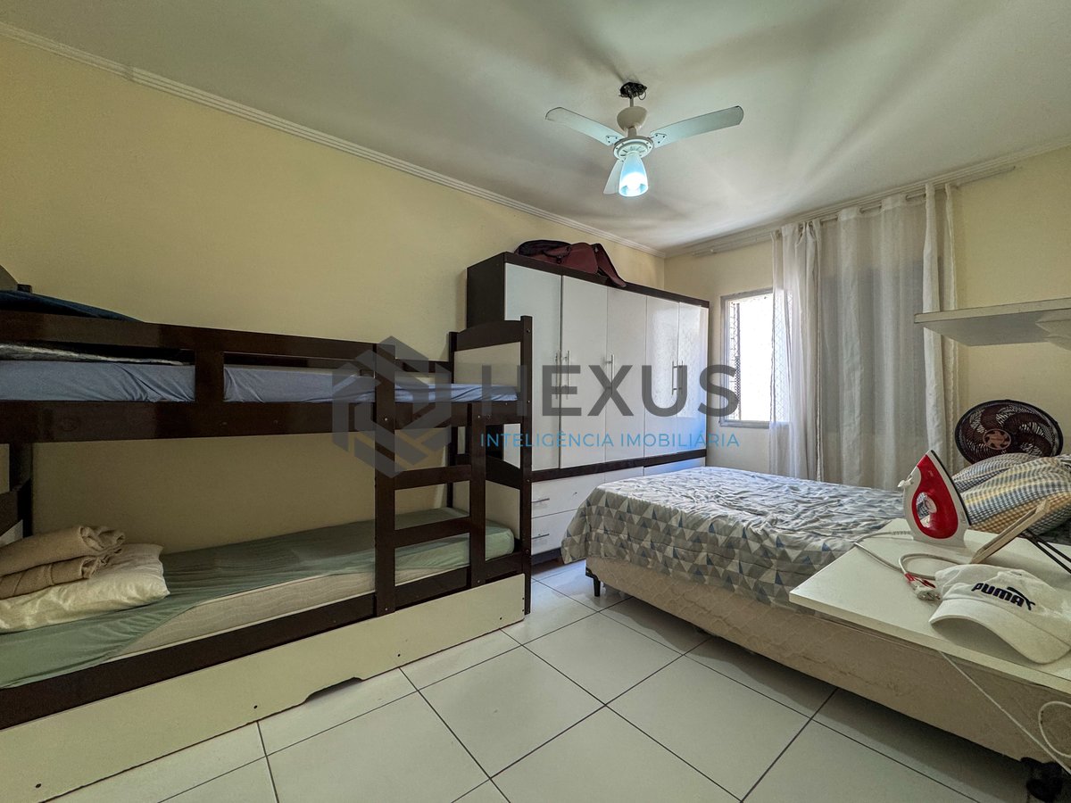 Foto 15 de Apartamento com varanda na Praia das Asturias, Guaruja