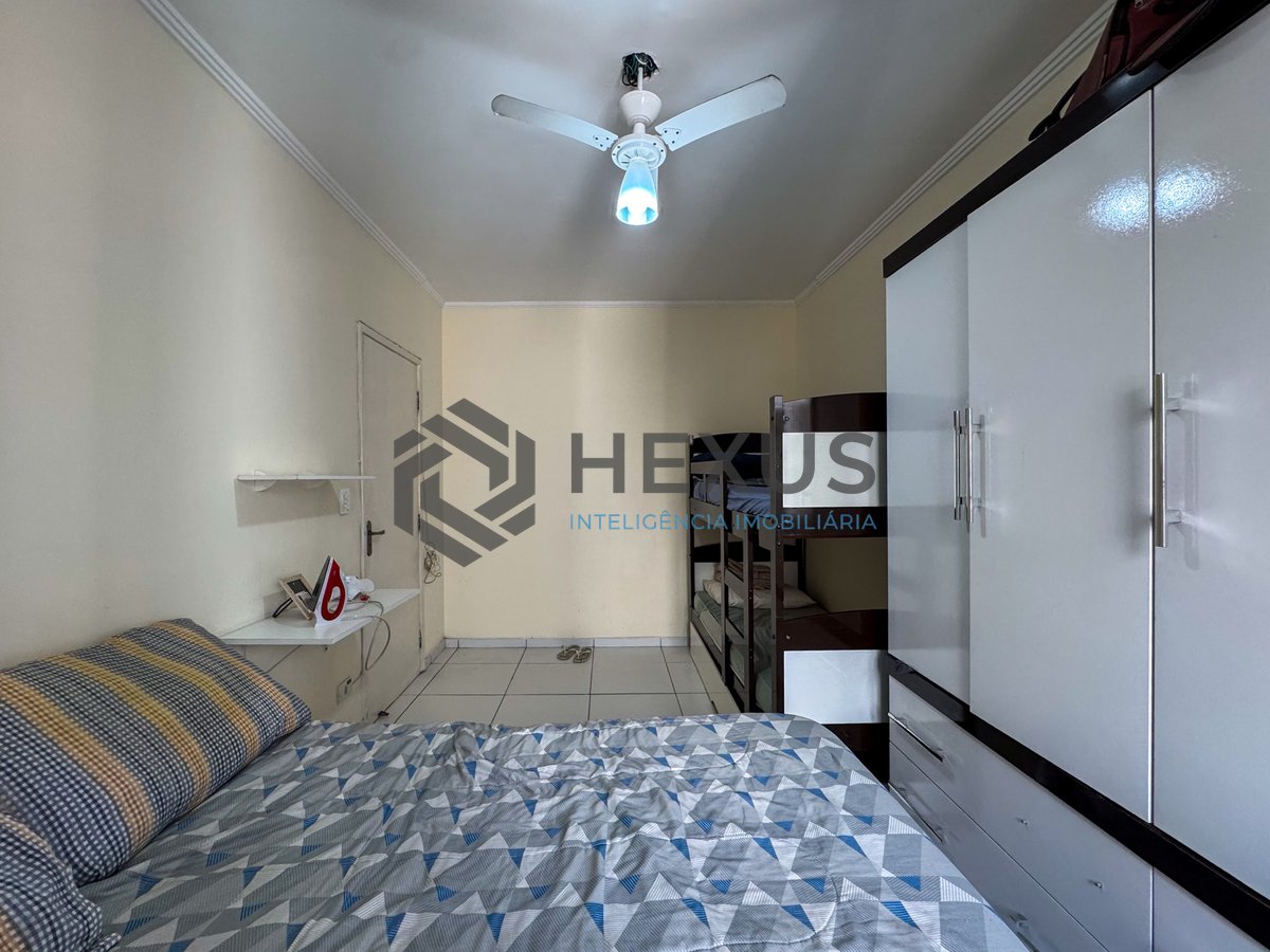 Foto 17 de Apartamento com varanda na Praia das Asturias, Guaruja