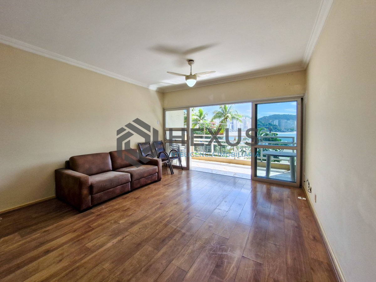 Foto 7 de Apartamento reformado frente mar com varanda vista mar e lazer no Jardim Astúrias, Guarujá