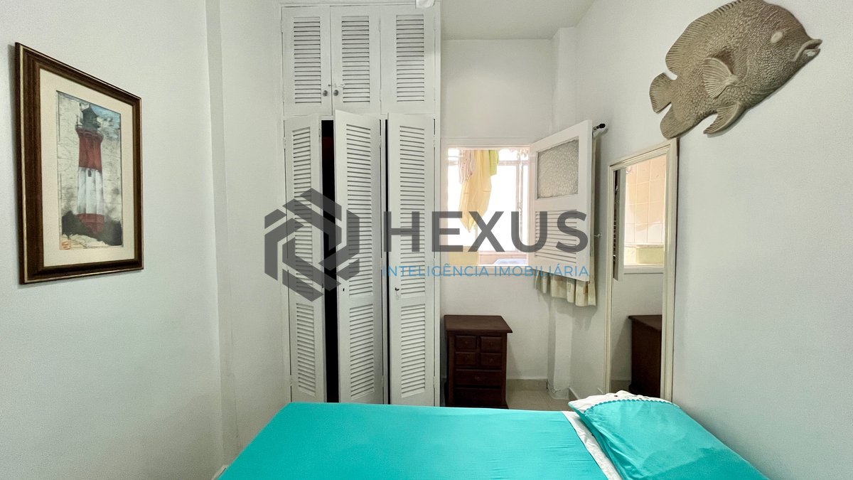 Foto 21 de Apartamento com varanda vista mar na beira mar da praia nas Pitangueiras, Guarujá