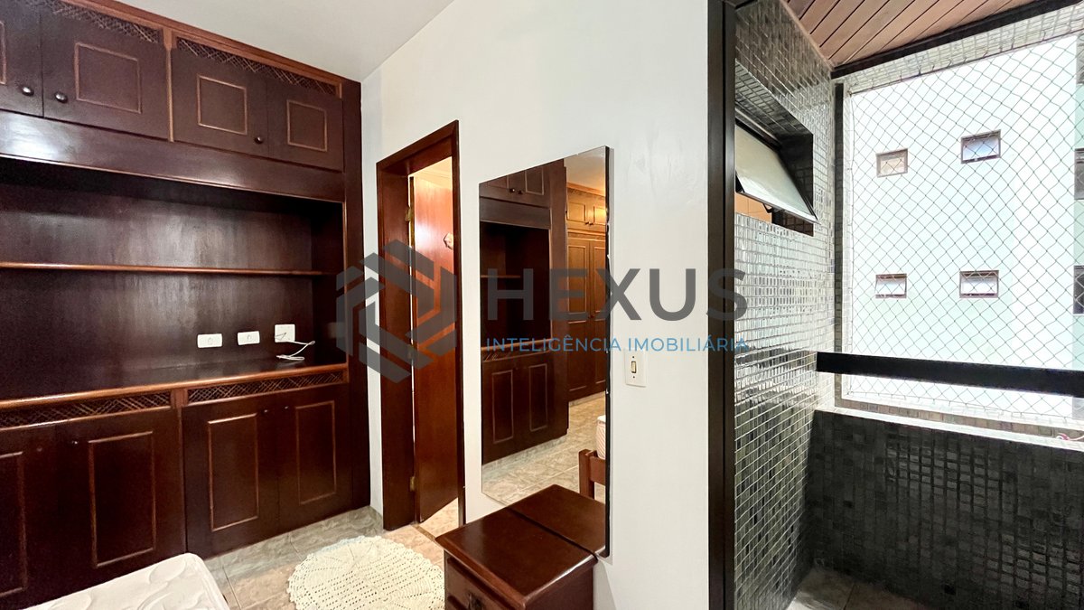 Foto 25 de Apartamento reformado com varanda gourmet e lazer nas Pitangueiras, Guarujá