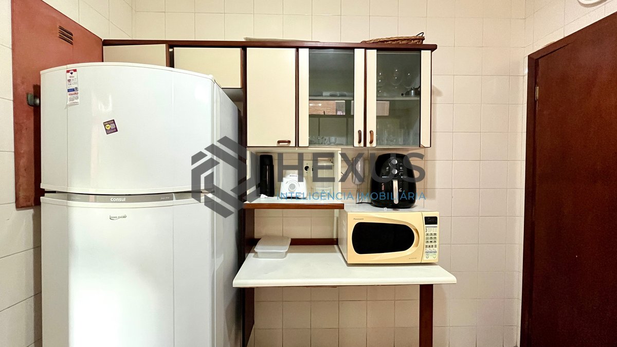 Foto 28 de Apartamento reformado com varanda gourmet e lazer nas Pitangueiras, Guarujá