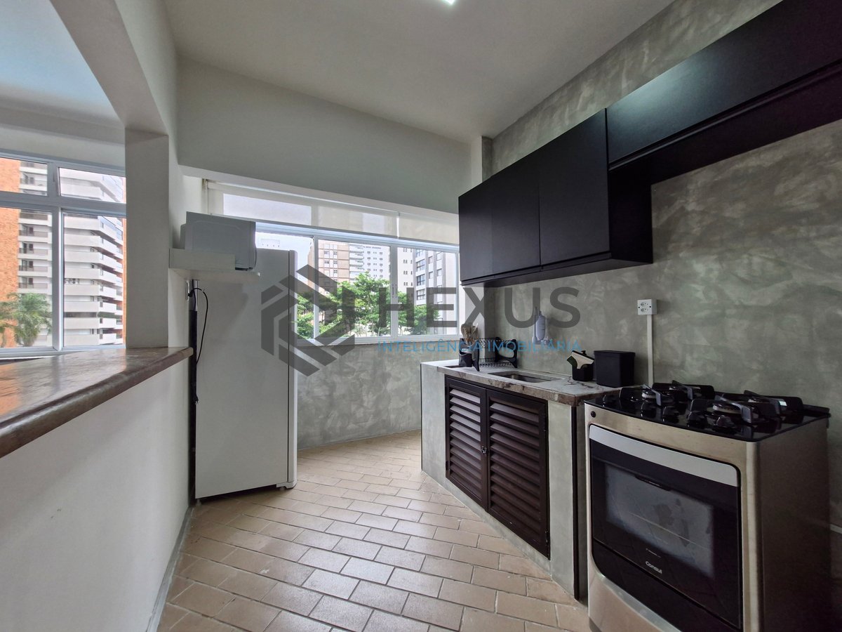 Foto 13 de Apartamento reformado beira mar com vista mar na Praia das Astúrias, Guarujá