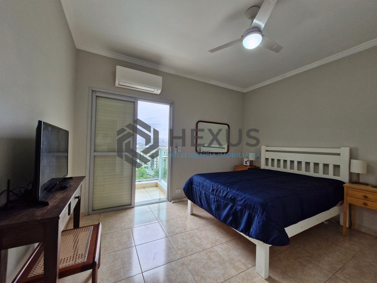 Foto 8 de Apartamento reformado com varanda e lazer na Praia das Astúrias, Guarujá