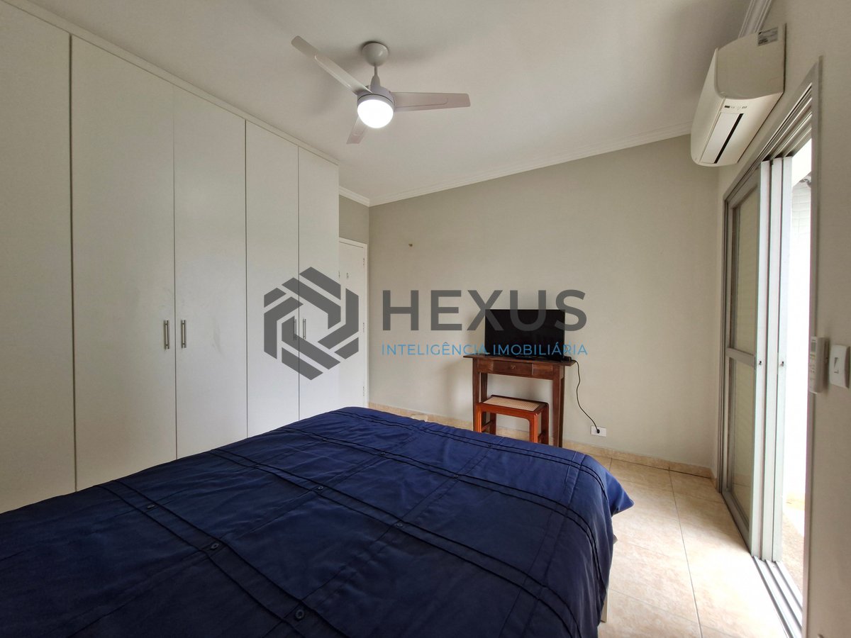 Foto 10 de Apartamento reformado com varanda e lazer na Praia das Astúrias, Guarujá