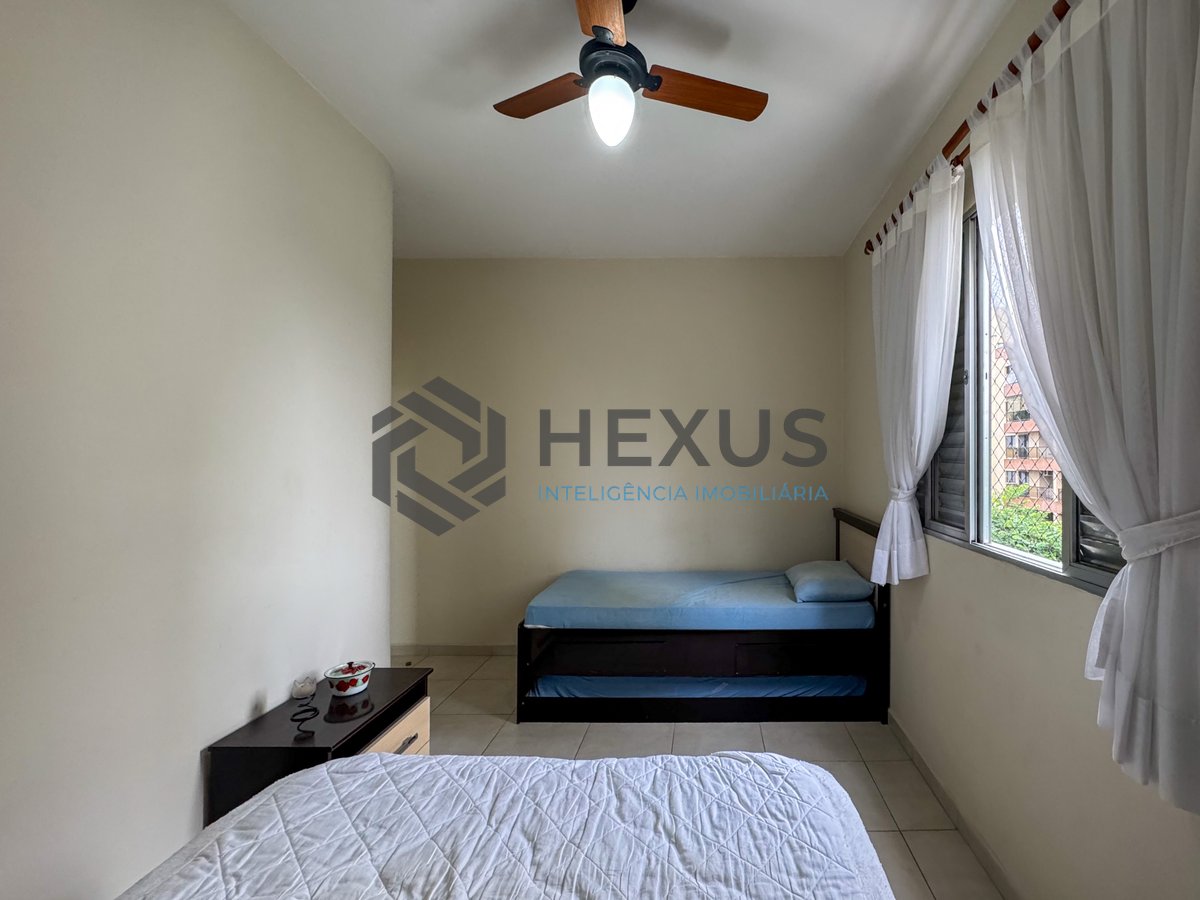 Foto 11 de Apartamento com varanda e churrasqueira na Praia das Asturias, Guaruja