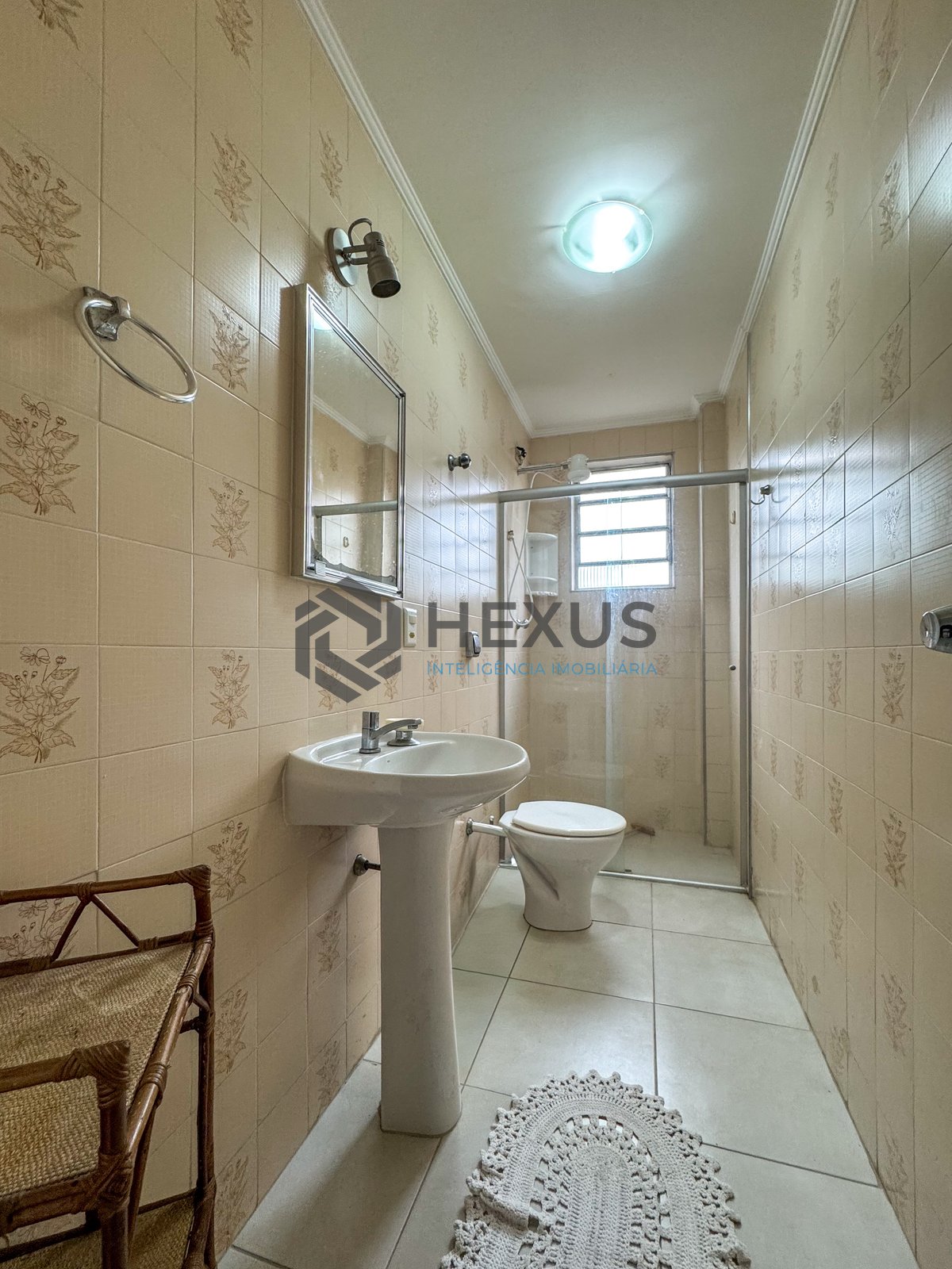 Foto 13 de Apartamento com varanda e churrasqueira na Praia das Asturias, Guaruja