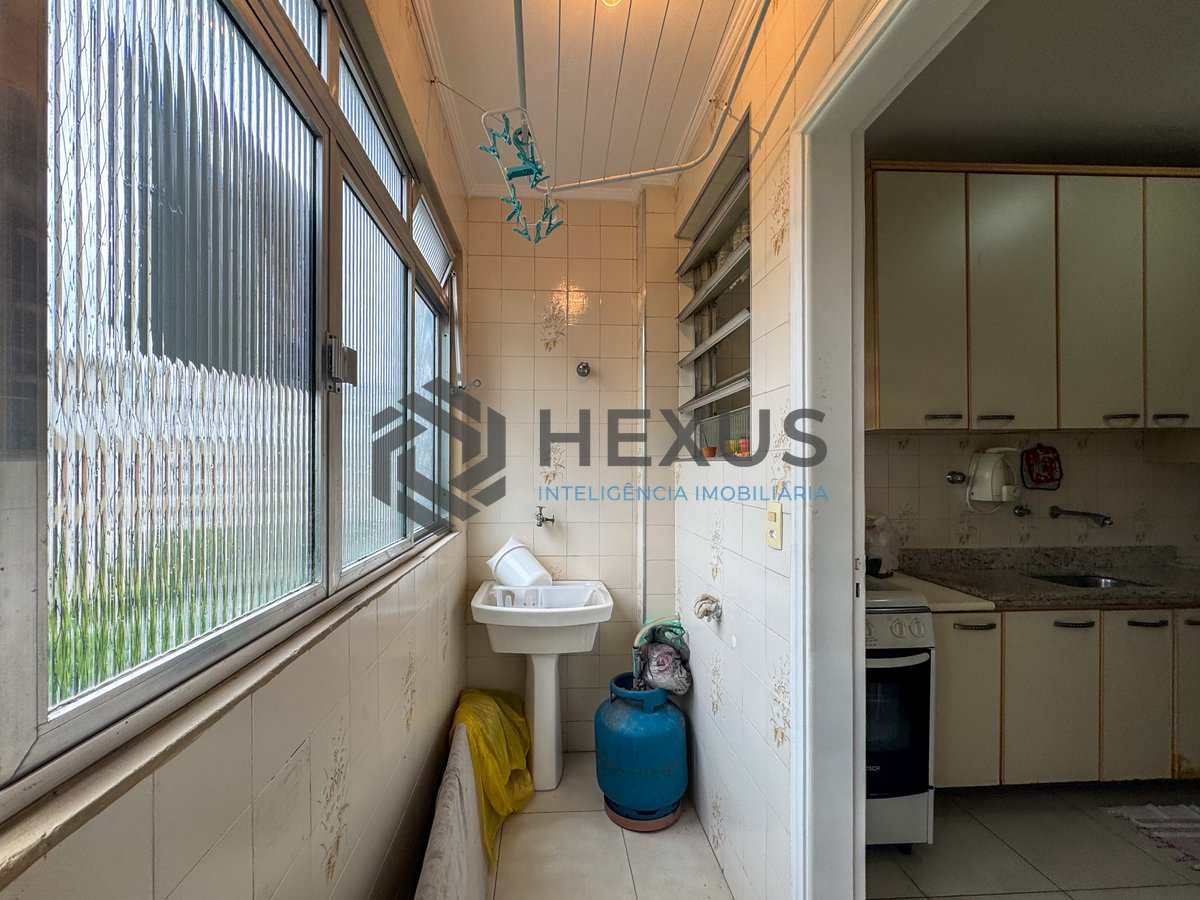 Foto 22 de Apartamento com varanda e churrasqueira na Praia das Asturias, Guaruja