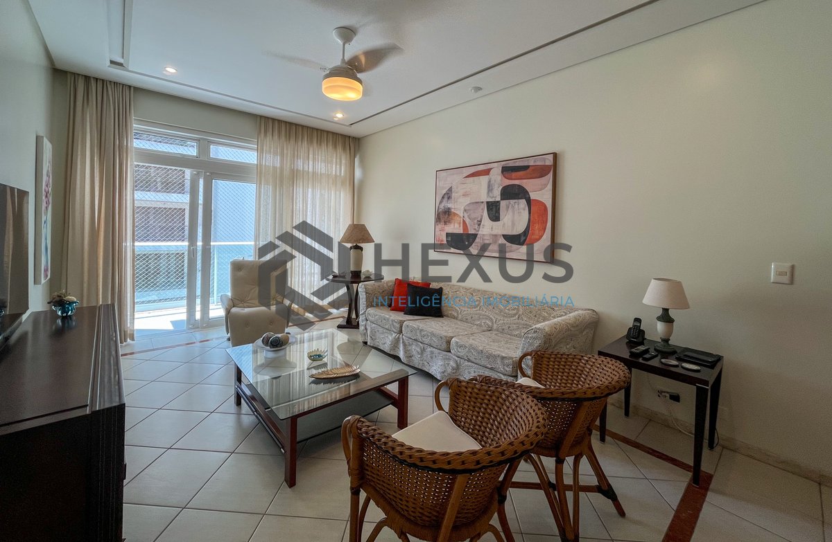 Foto 10 de Apartamento com varanda vista mar e lazer na beira mar na Praia nas Pitangueiras, Guarujá