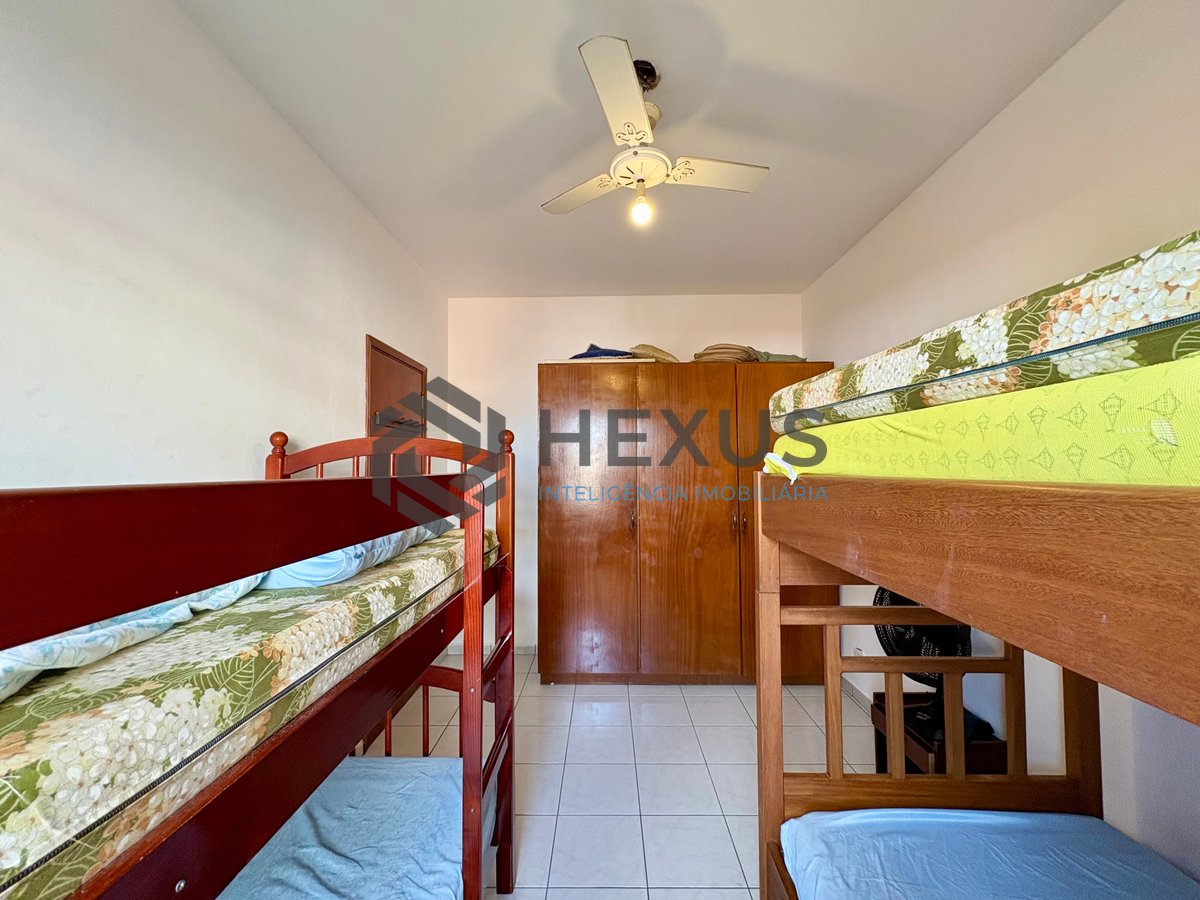Foto 11 de Apartamento com varanda e lazer na Enseada, Guarujá