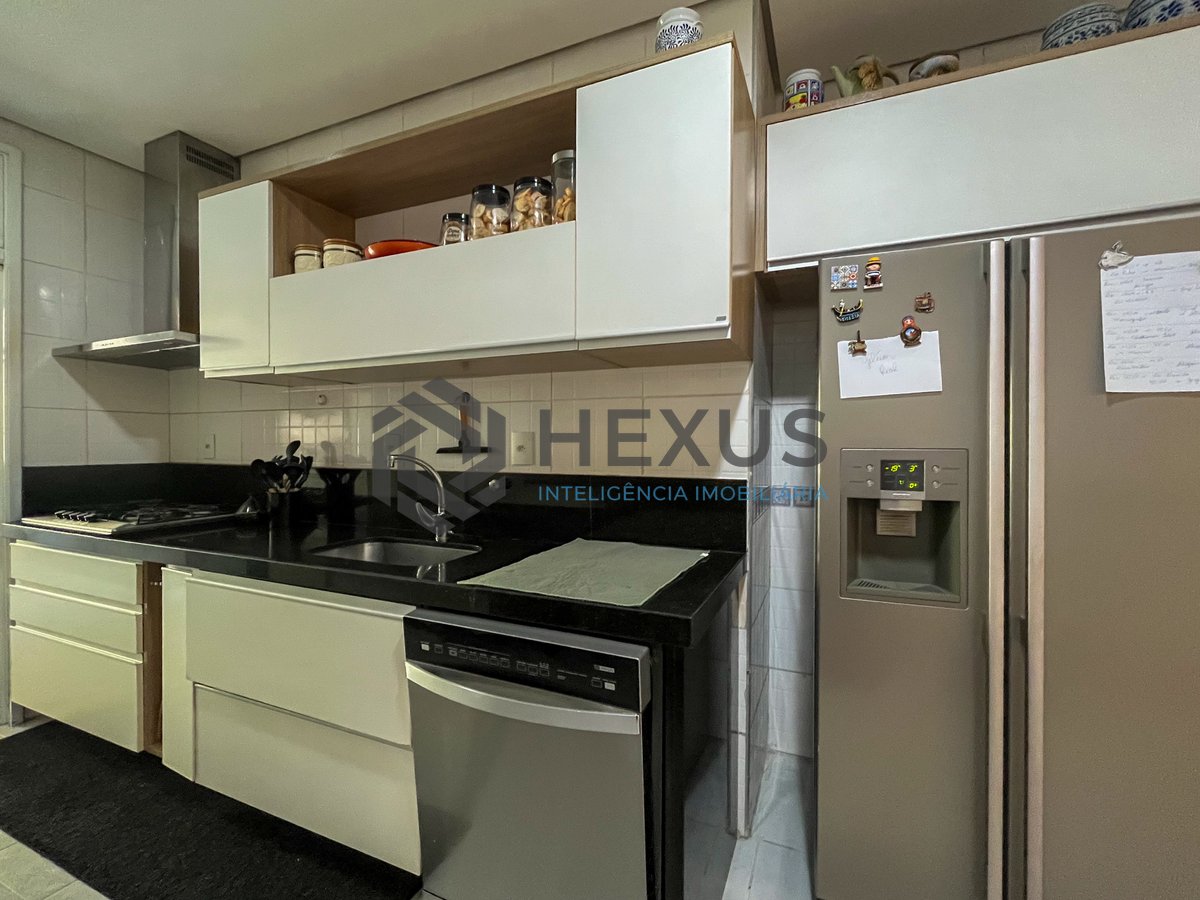 Foto 41 de Apartamento frente mar com vista oceânica e lazer à venda, Pitangueiras, Guarujá, SP
