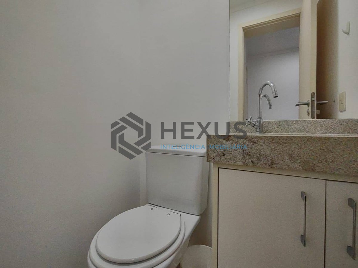 Foto 14 de Apartamento com varanda gourmet vista mar e lazer na Praia da Enseada, Guarujá