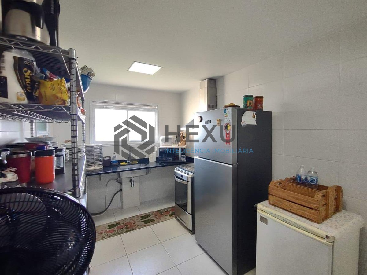 Foto 28 de Apartamento com varanda gourmet vista mar e lazer na Praia da Enseada, Guarujá