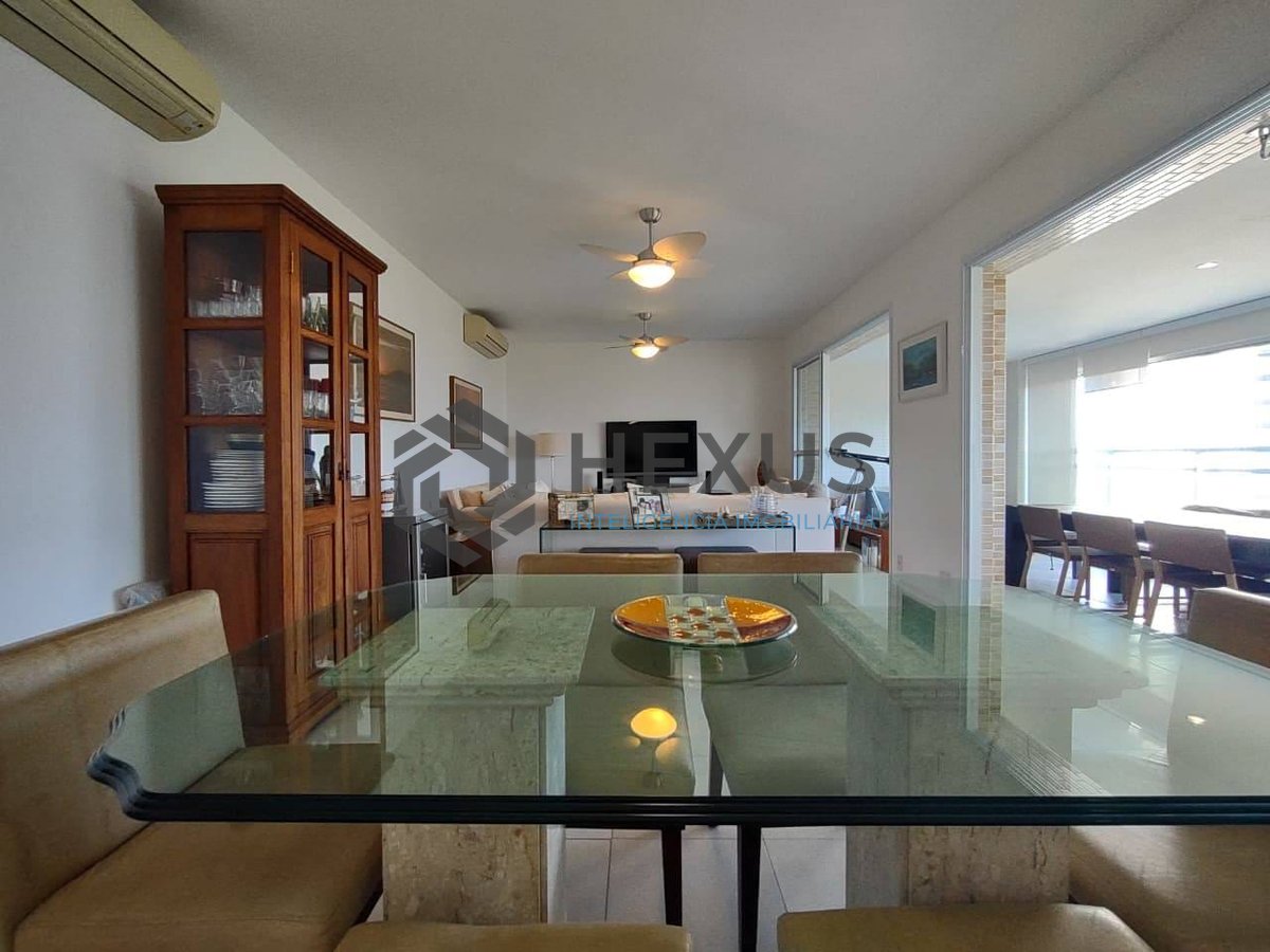 Foto 7 de Apartamento com varanda gourmet vista mar e lazer na Praia da Enseada, Guarujá