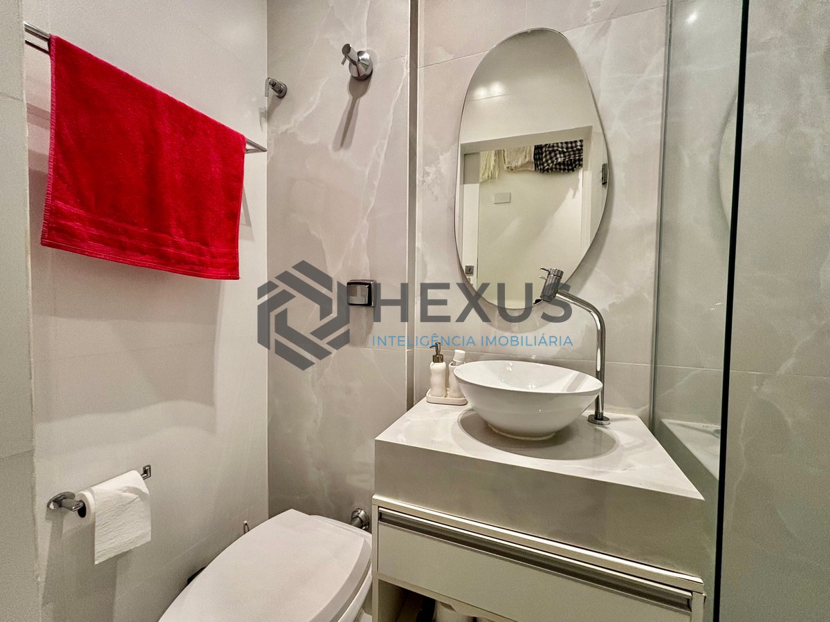 Foto 10 de Apartamento reformado na região da Barra Funda nas Pitangueiras, Guarujá