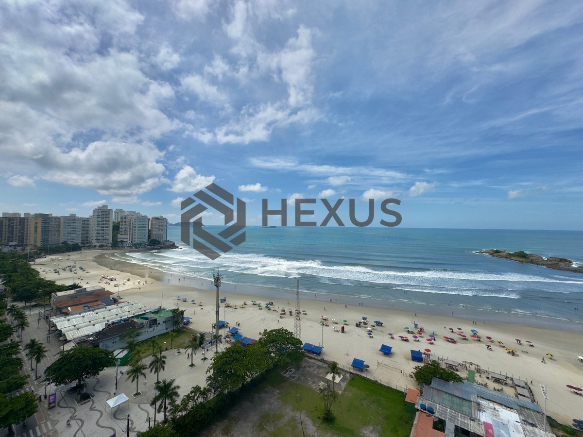 Foto 6 de Apartamento reformado frente mar com varanda vista mar e lazer na Praia das Pitangueiras, Guarujá