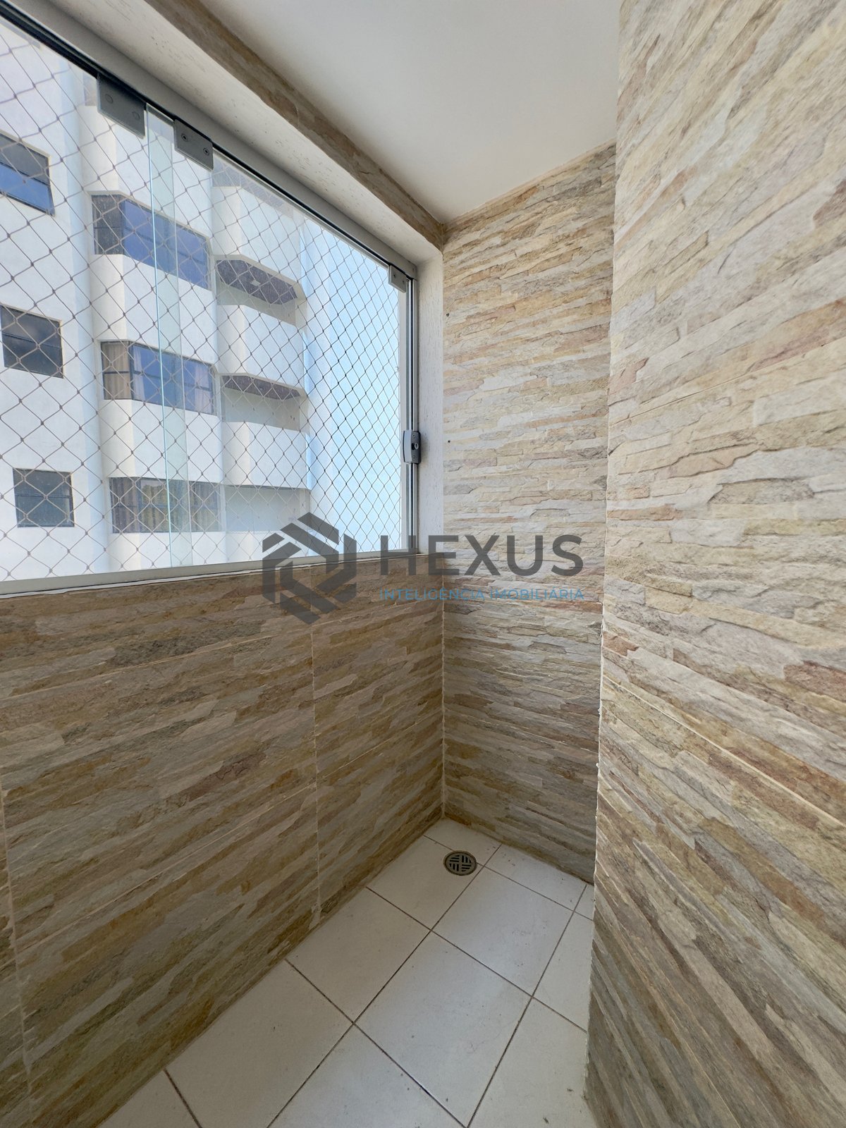 Foto 18 de Apartamento padrão à Venda, Jardim Astúrias, Guarujá, SP
