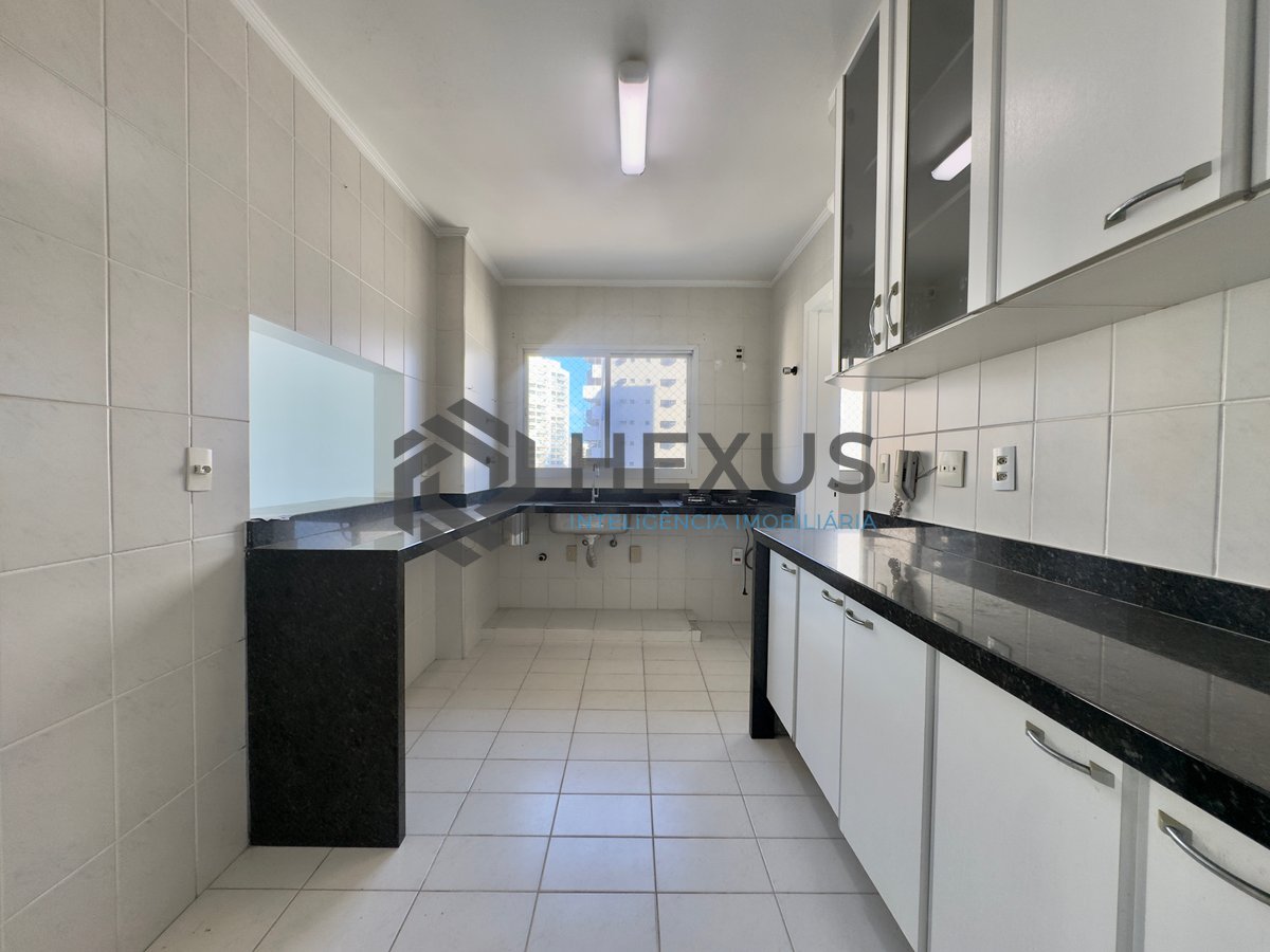 Foto 8 de Apartamento padrão à Venda, Jardim Astúrias, Guarujá, SP