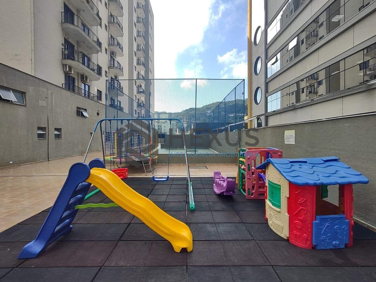 Foto 31 de Apartamento com varanda e lazer na Praia da Enseada, Guarujá