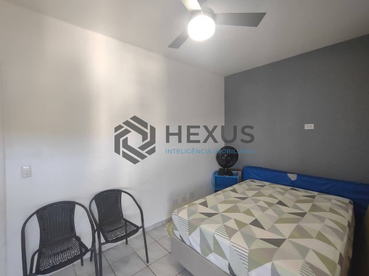 Foto 10 de Apartamento com varanda e lazer na Praia da Enseada, Guarujá