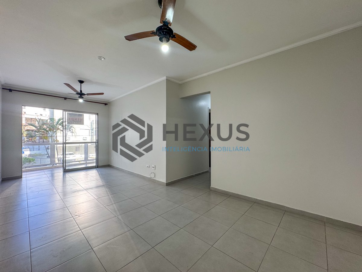 Foto 3 de Apartamento padrão à Venda, Jardim Astúrias, Guarujá, SP