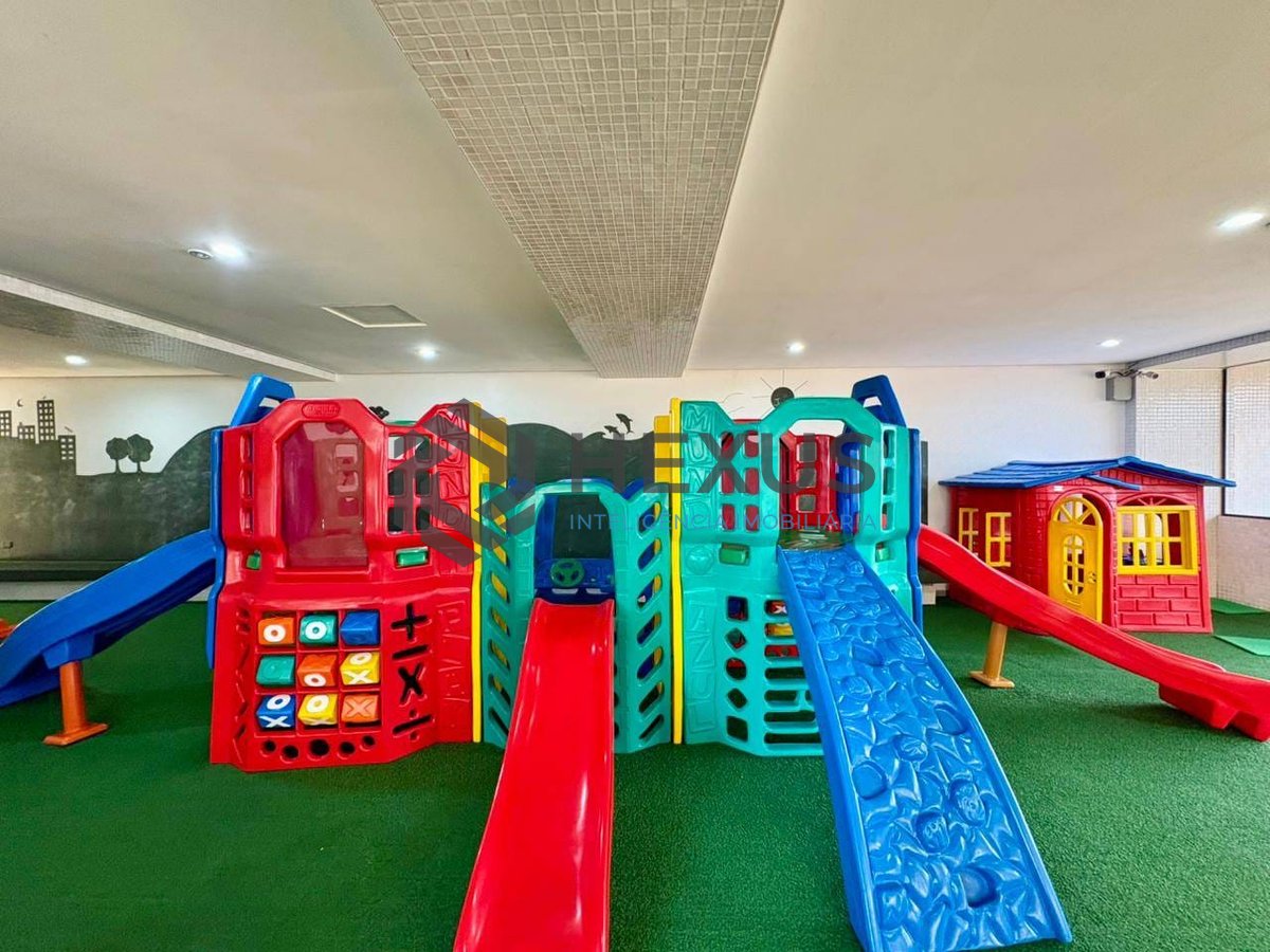 Foto 48 de Apartamento com varanda e lazer na beira mar da Praia da Enseada, Guarujá