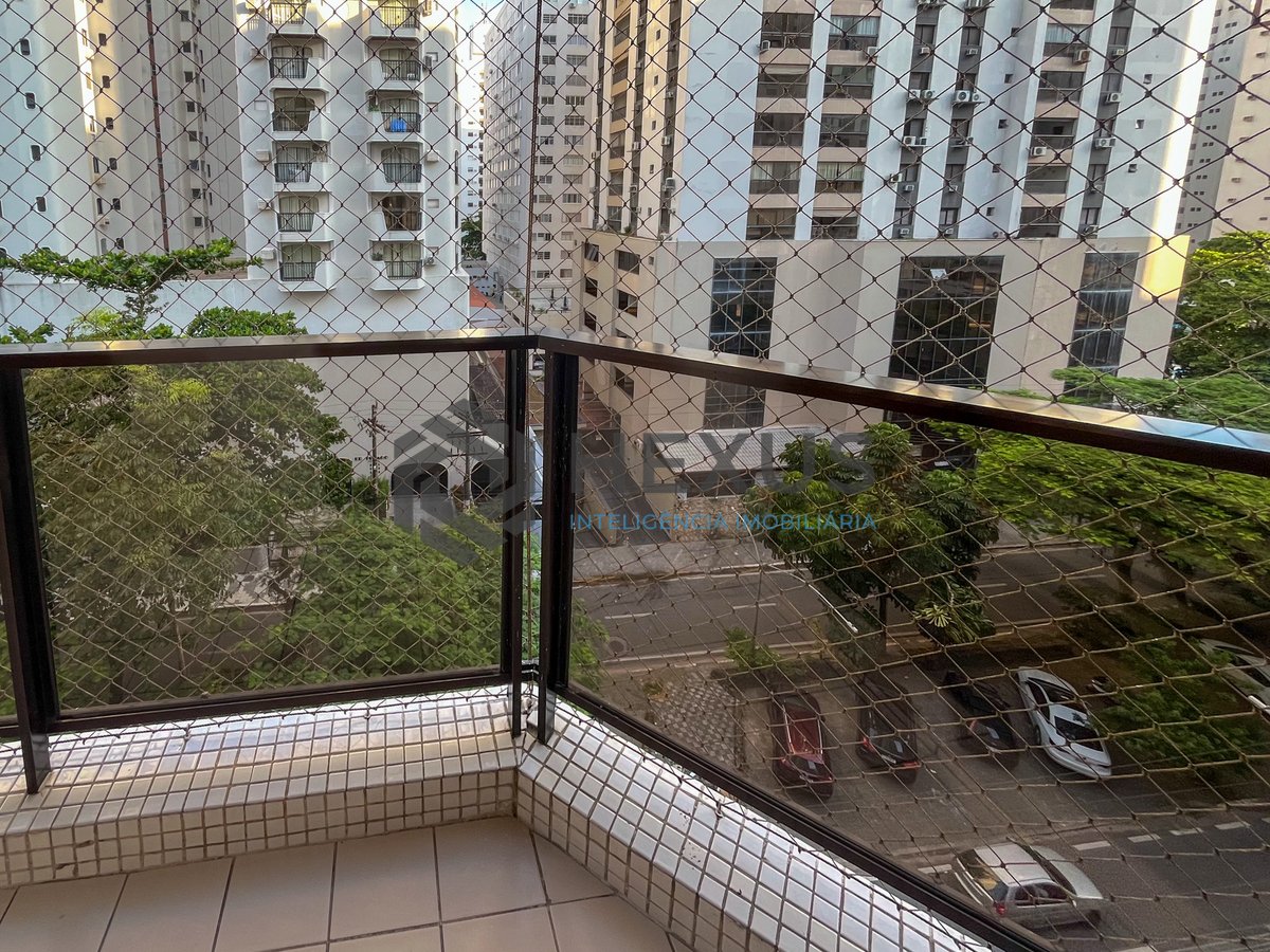 Foto 24 de Apartamento com varanda na região da Barra Funda da Praia das Pitangueiras, Guarujá