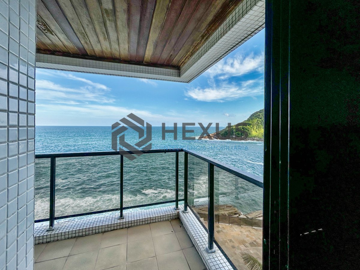 Foto 12 de Apartamento frente mar com varanda vista mar e lazer nos Tortugas na Praia da Enseada, Guarujá
