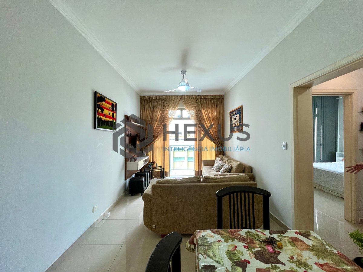 Foto 2 de Apartamento com varanda vista mar a 1 quadra da praia nas Pitangueiras, Guarujá