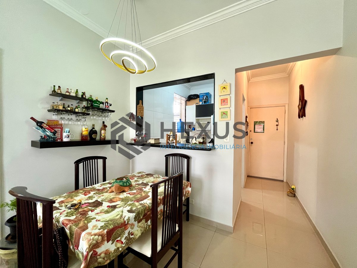 Foto 14 de Apartamento com varanda vista mar a 1 quadra da praia nas Pitangueiras, Guarujá