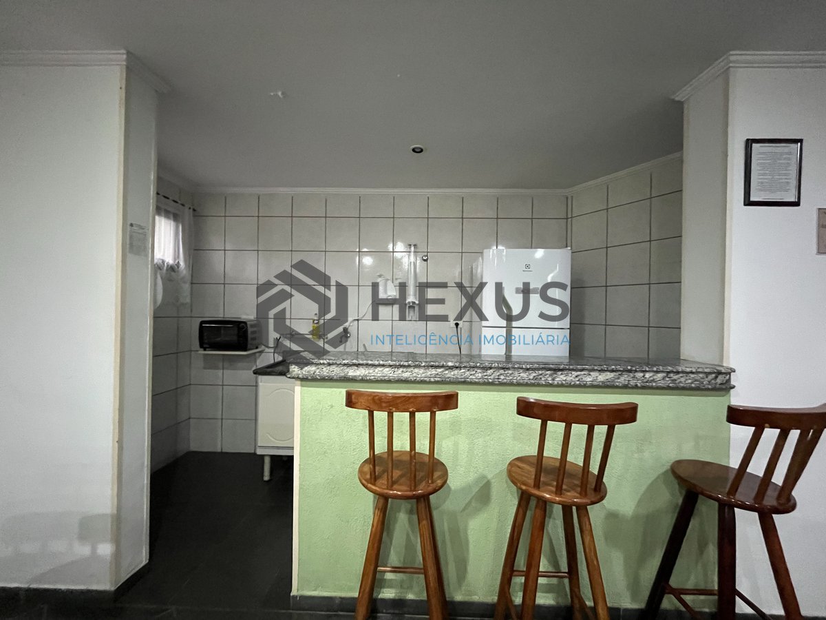 Foto 37 de Apartamento com varanda e lazer na Praia da Enseada, Guarujá