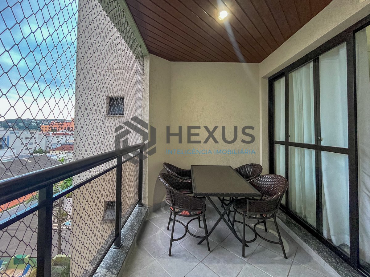 Foto 8 de Apartamento com varanda e lazer na Praia da Enseada, Guarujá
