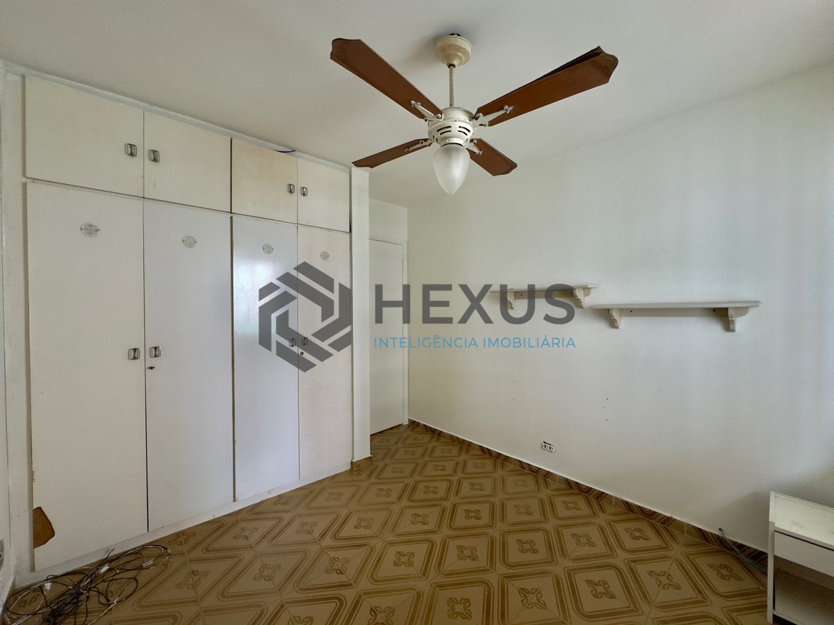 Foto 14 de Apartamento com varanda vista mar na quadra mar da Praia das Pitangueiras, Guarujá