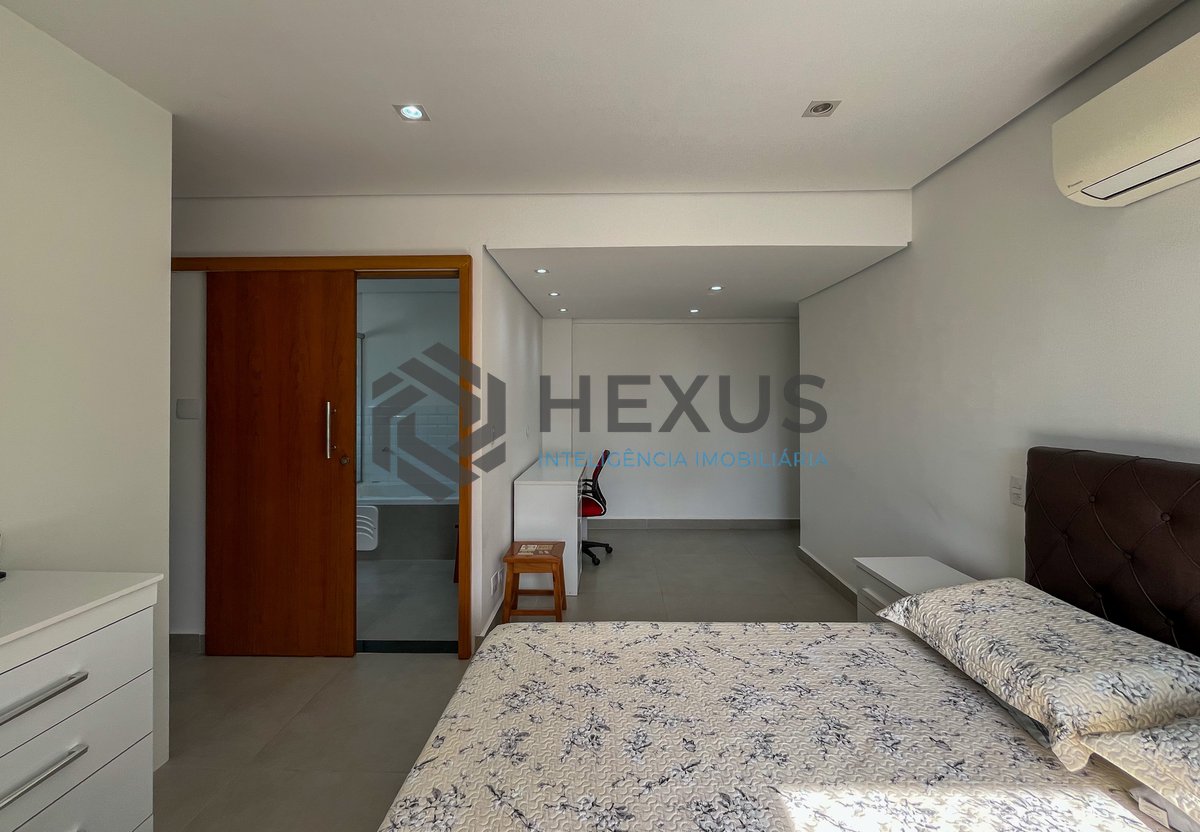 Foto 22 de Apartamento reformado com varanda gourmet vista mar a 1 quadra mar da praia nas Pitangueiras, Guarujá