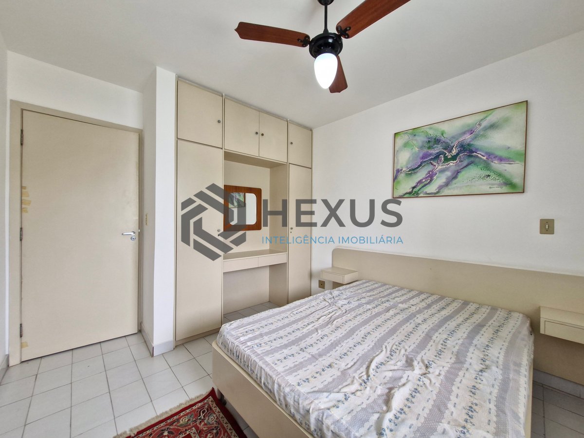 Foto 22 de Apartamento com varanda vista mar e lazer na beira mar da Praia das Pitangueiras, Guarujá