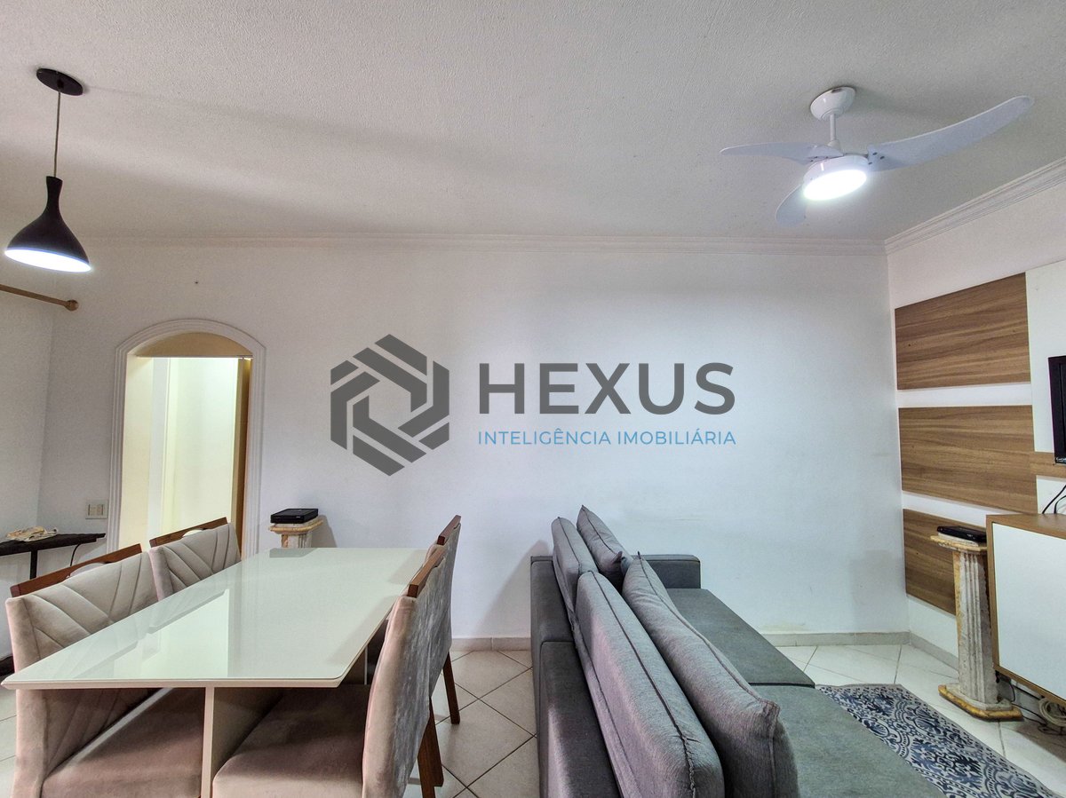 Foto 5 de Apartamento com varanda e lazer a 1 quadra da praia nas Pitangueiras, Guarujá